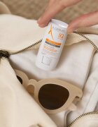 A-Derma Protect X-Trem Invisible Stick védő stift érzékeny területekre SPF 50+ 8 g