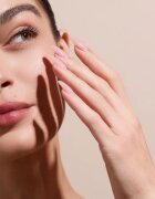 Ahava Even Tone géles krém egységesíti a bőrszín tónusait 50 ml