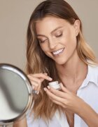 Ahava Time To Revitalize feszesítő szemkrém a ráncok ellen 15 ml