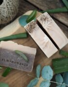 Almara Soap Hair Care Dry Hair szilárd sampon a töredezett károsult hajra 90 g