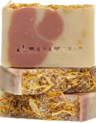 Almara Soap Natural Calendula természetes szappan száraz és érzékeny bőrre 90 g