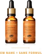 Antipodes Glow Vitamin C élénkítő szérum a bőröregedés első jeleinek eltüntetésére 30 ml