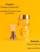 Apivita Beessential Oils Strengthening & Nourishing Night Balm éjszakai bőrbalzsam a táplálásért és hidratálásért 15 ml