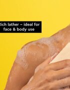 Apivita Natural Soap Chamomile tisztító kemény szappan 125 g