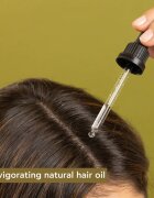 Apivita Nature's Hair Miracle Strengthening Hair Oil olaj a haj megerősítésére 50 ml