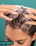 Apivita Oily Hair Oil Balance Shampoo mélyen tisztító sampon a zsíros fejbőrre az erős és fénylő hajért 250 ml