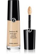 Armani Luminous Silk Concealer élénkítő korrektor árnyalat 3 12 ml