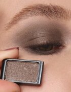 Artdeco Eyeshadow Duochrome szemhéjfesték utántöltő sminkpalettába árnyalat 3.218 soft brown mauve 0.8 g