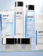 Arval Aquapure Hyaluronic cleanser gel gyengéd hámlasztó gél a bőr tökéletes tisztításához 150 ml