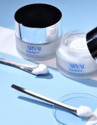 Arval Aquapure Hyaluronic Rich hidratáló krém a száraz és nagyon száraz bőrre 50 ml
