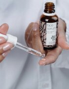 Australian Bodycare Tea Tree Oil & Hyaluronic Acid hyaluron szérum a bőr intenzív hidratálásához 30 ml
