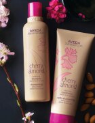 Aveda Cherry Almond Softening Shampoo tápláló sampon a fénylő és selymes hajért 1000 ml