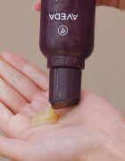 Aveda Invati Ultra Advanced™ Exfoliating Shampoo Light finom állagú tisztító sampon peeling hatással 1000 ml