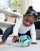 Baby Einstein Rattle & Sense™ szenzoros labda rágókával 3m+ 1 db