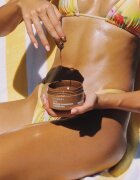 Bali Body Shimmering Tanning Gel napozógél SPF 15 150 g