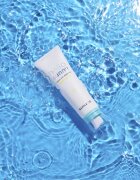 Banila Co. hello sunny Fresh Essence Sun Stick gyengéd védő arckrém SPF 50+ 50 ml