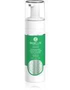 BasicLab Dermocosmetics Micellis finoman tisztító hab az aknéra hajlamos zsíros bőrre 150 ml