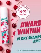 Batiste Fruity & Cheeky Cherry száraz sampon dús és fényes hajért 200 ml