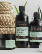 Baylis & Harding Goodness Oud Cedar & Amber só peeling testre 450 g