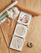 Bieco Print Set with Hanging Picture Frame baba kéz- és láblenyomat-készítő szett 55 x 18 x 1 cm