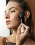 Bobbi Brown Bronzing Powder bronzosító púder árnyalat Medium 9 g