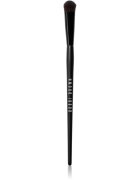 Bobbi Brown Brush Concealer korrektor ecset 1 db