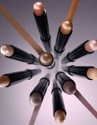 Bobbi Brown Long-Wear Cream Shadow Stick hosszantartó szemhéjfesték ceruza kiszerelésben árnyalat Hazelnut 1.6 g