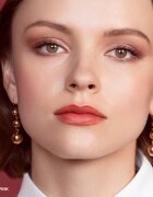 Bobbi Brown Luxe Shine Intense hidratáló szájfény árnyalat PARISIAN PINK 2.3 g