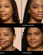 Bobbi Brown Weightless Skin Foundation SPF 15 tartós alapozó hidratáló hatással árnyalat Golden 30 ml