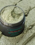 BRINGGREEN Tea Tree Cica Pore Clay Pack Strong krémes maszk az aknéra hajlamos zsíros bőrre 100 g
