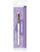 BrushArt Basic Smudge brush satírozó szemhéjpúderecset 1 db