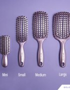 BrushArt Hair Vent blowdry hairbrush with boar bristles hajkefe nejlon- és vaddisznósörtékkel Medium 1 db