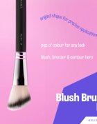 BrushArt Professional B4 Blush brush púderecset az arcra (arcpír ecset) B4 1 db