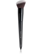 Brushworks Angled Blush Brush ferdére vágott ecset típus NO. 7 1 db