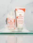 Bumble and Bumble Hairdresser's Invisible Oil Conditioner kondicionáló a könnyű kifésülésért 200 ml