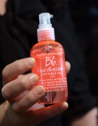 Bumble and Bumble Hairdresser's Invisible Oil olaj a fénylő és selymes hajért 100 ml