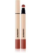 Burberry Brit Matte Veil hidratáló folyékony matt rúzs árnyalat Red Brick 656 3 ml