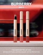 Burberry Brit Matte Veil hidratáló folyékony matt rúzs árnyalat Red Brick 656 3 ml