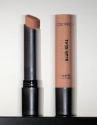 Catrice Blur-Real mattító rúzs elhomályosító hatással árnyalat 030 Whisper Nude 3 g