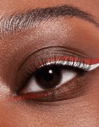 Catrice Calligraph Artist Matte tartós szemfilc matt hatással árnyalat 080 Bloody Mary 11 ml