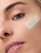 Catrice CC Skin Perfector CC krém a bőr vörössége ellen árnyalat Green Shift Go! 30 ml