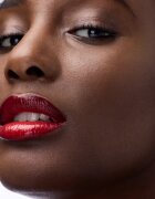 Catrice Glass Like Dewy Lip Tint Magasan pigmentált szájfény hidratáló hatással árnyalat 050 Regrets? Always! 3 ml