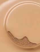 Catrice Invisible Cover Cushion Foundation mattító make-up szivaccsal SPF 30 árnyalat 033W 10 g