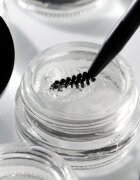 Catrice Lift & Laminate Brow Gel átlátszó fixáló gél szemöldökre árnyalat 010 Transparent 5 g