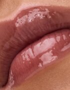 Catrice Peptide Bliss Glossy Lip Balm fényesítő ajakbalzsam peptidekkel árnyalat 050 Glazed & Gorgeous 10 ml