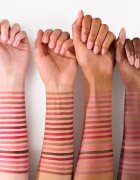 Catrice Plumping Lip Liner Matt ajakceruza hegyezővel árnyalat 210 Perfect Stranger 0.35 g