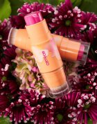 Catrice SEEKING FLOWERS élénkítő arcpirosító stift árnyalat C01 Berrylicious 7 g