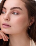 Catrice Soft Blend Eyeshadow Stick hosszantartó szemhéjfesték ceruza kiszerelésben vízálló árnyalat 030 Velvet Pink 1.65 g