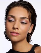 Catrice Space Glam folyékony szemhéjfesték árnyalat 010 Milky Way 2 ml