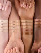 Catrice True Skin folyékony fedő korrektor árnyalat 092 Warm Spices 4.5 ml